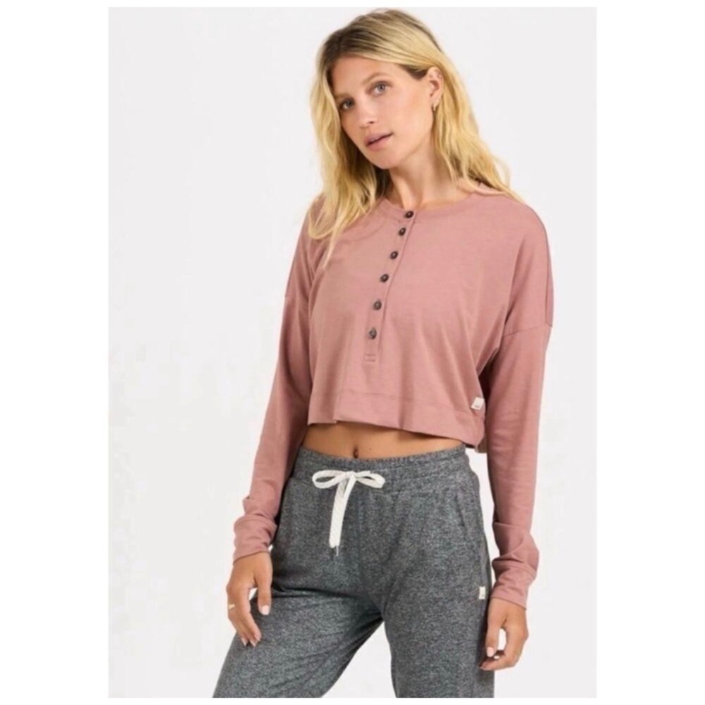 Vuori Avalon Cropped Long Sleeve Henley Top Light Terracota M